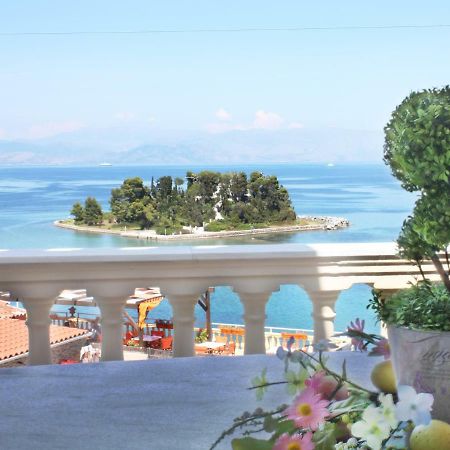 Mouse Island Aparthotel Perama  Exterior photo