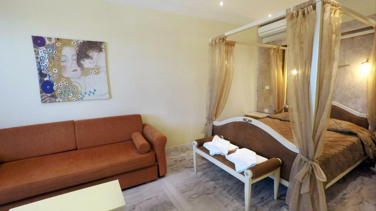 Mouse Island Aparthotel Perama  Room photo